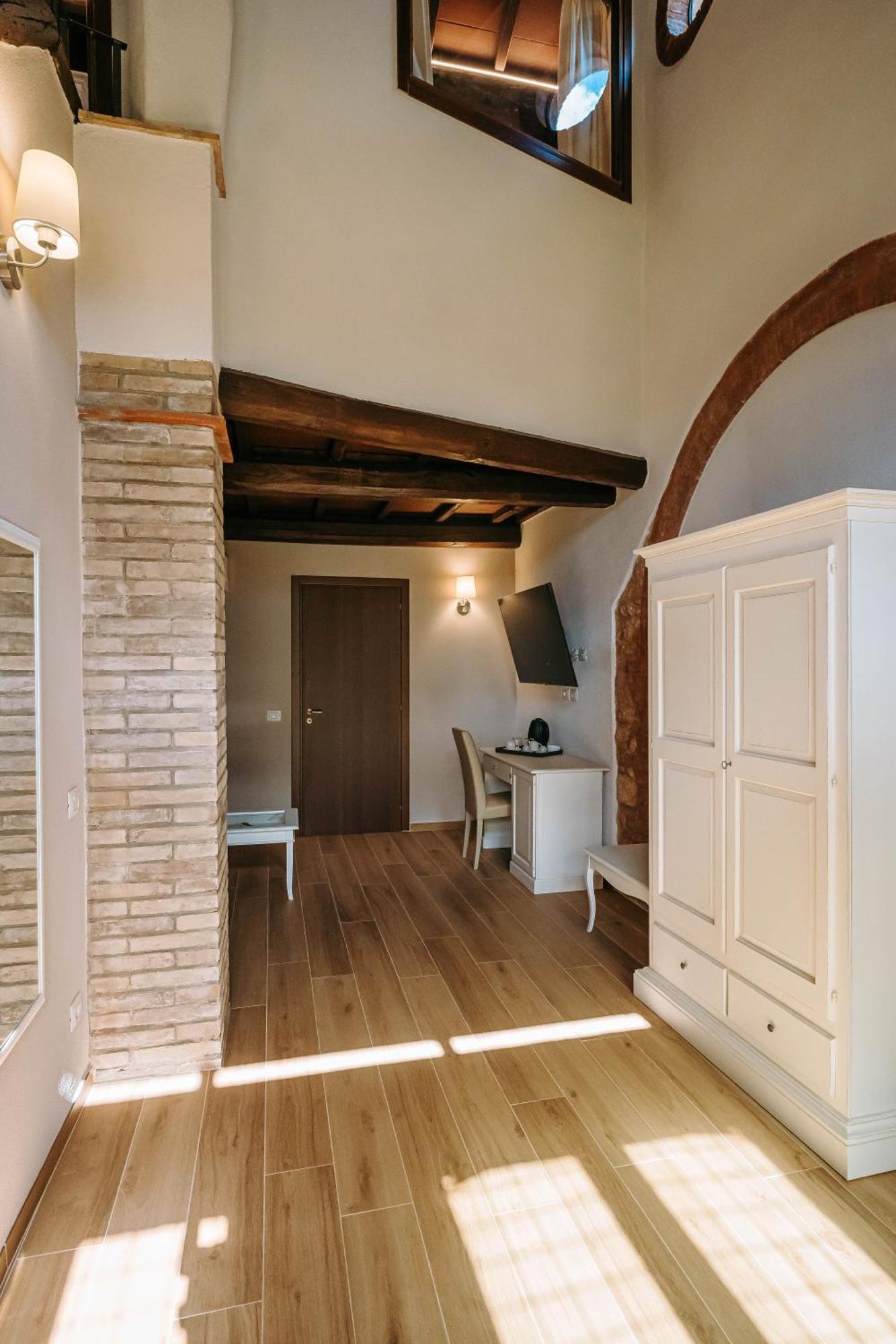 Borgo Il Poggiaccio Residenza D'epoca Country house Sovicille