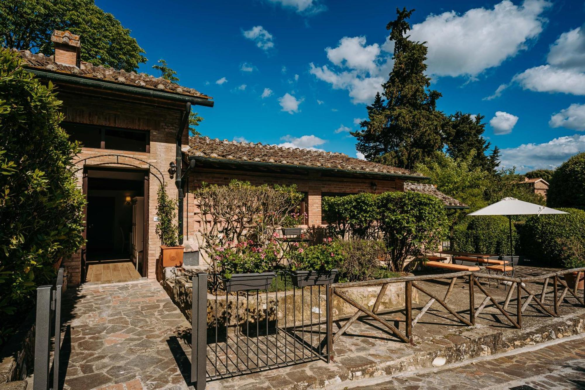 Borgo Il Poggiaccio Residenza D'epoca Country house Sovicille